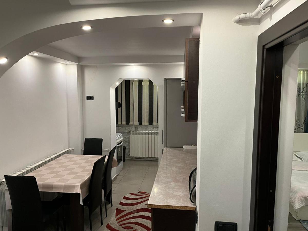 Apartament Mattias Calimanesti Luaran gambar